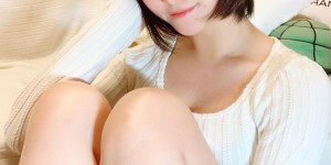 【EV女孩】中日混血清純萌妹「川瀬もえ」竟是電競直播主！最愛穿黑絲襪小露性感，征服男人心！