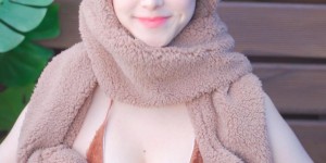 【EV女孩】穿衣顯瘦，脫衣有肉！「巨乳妹子」衣服一掀爆乳身材驚豔網友