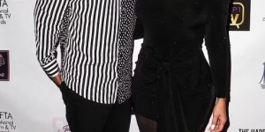 【EV扑克】76歲大咖女星「牽小40歲男友」　穿情侶裝放閃照曝