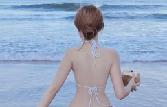 【EV女孩】越南正妹辣秀「白嫩蜜桃」，前後都有「雪白肉肉」曲線太犯規！