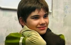 【EV扑克】盲眼龍婆警告「2023年百萬人喪命」　 揭某大國恐釀災