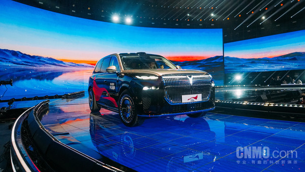 岚图汽车斩获央视总台《汽车风云盛典》两项殊荣！