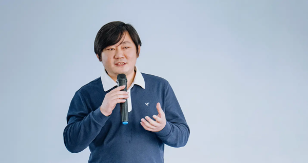 张雪回应力挺余承东 否认抱大腿 自曝拒绝跟华为合作